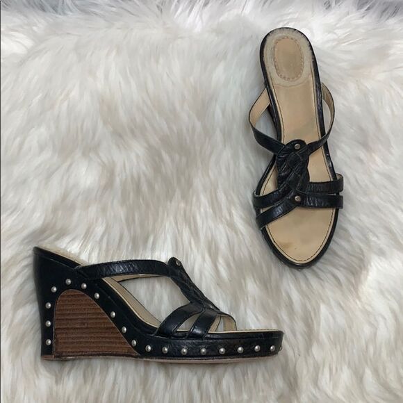UGG Black Leather Studded Strappy Mules Sz… - Picture 1 of 6